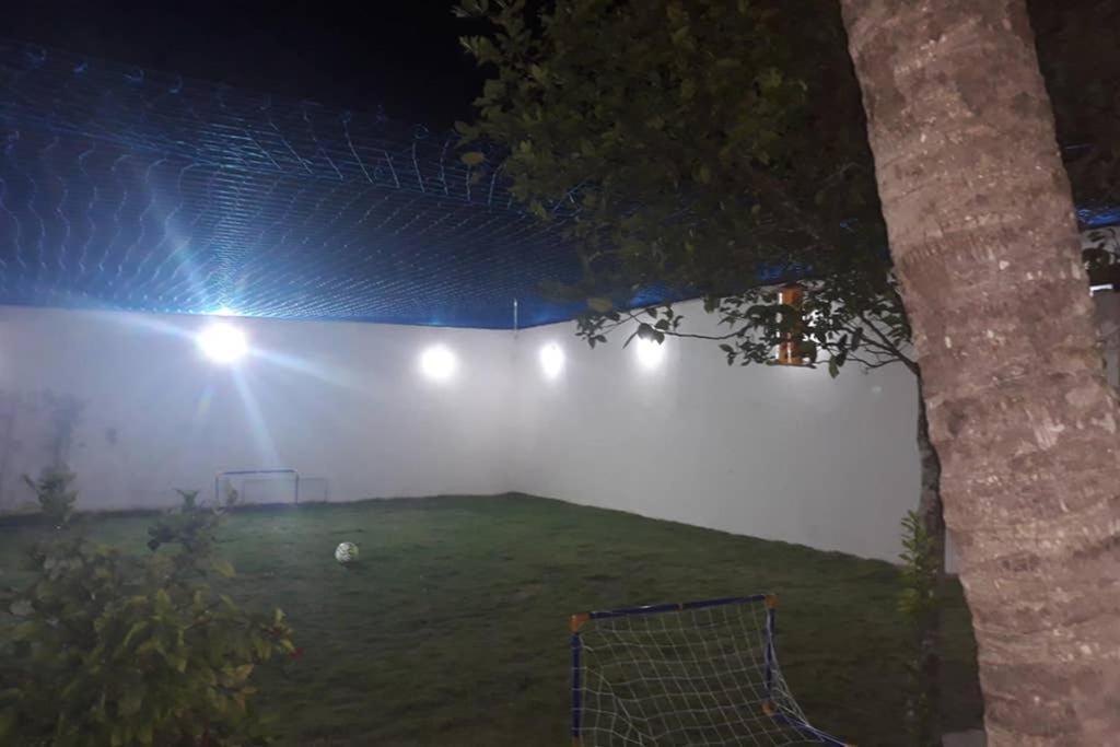 Casa Com Piscina E Mini Campo De Futebol Em Cabo Frio Villa Exterior foto